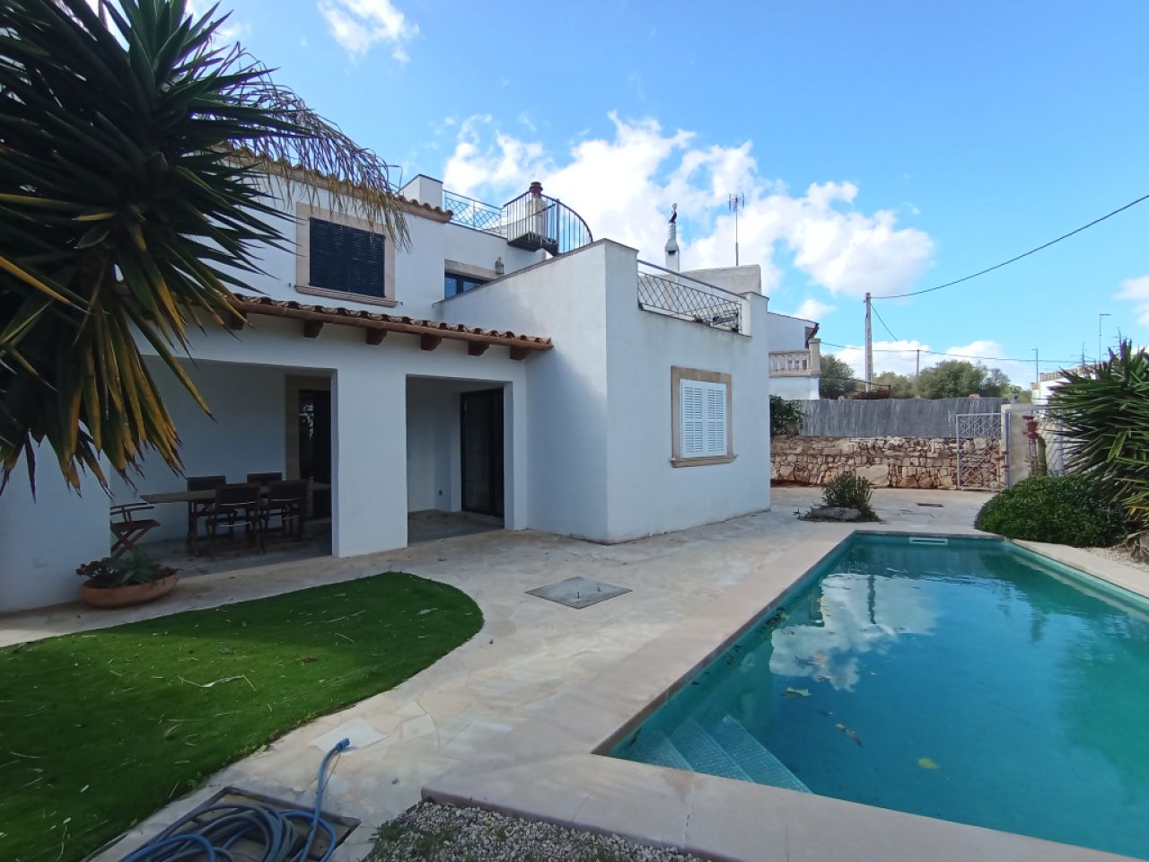 Holidays 2027: 2 storey chalet with pool, terraces, AC in a quiet location of Cala LLombards -- CH 1