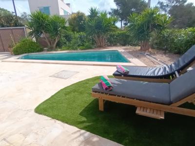 Holidays 2027: 2 storey chalet with pool, terraces, AC in a quiet location of Cala LLombards -- CH 1