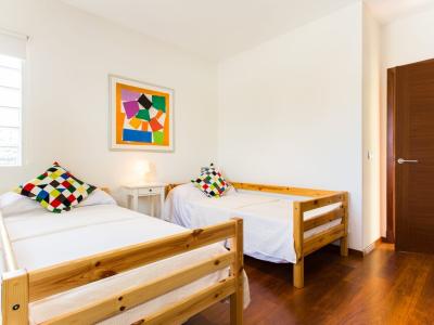 HOLIDAYS: Chalet with pool on the outskirts of Portocolom -- CH 02 FZ