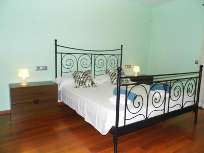 HOLIDAYS: Chalet with pool on the outskirts of Portocolom -- CH 02 FZ