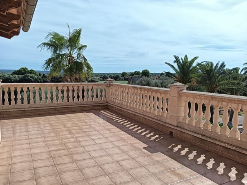 FERIEN IM SÜDOSTEN: Grosse und elegante Finca mit allen Extras bei Ses Salines - Colonia - F 37 FZ