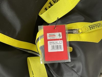 Ferrari Duffle Bag nuevo | original | con etiqueta y bolsa antipolvo