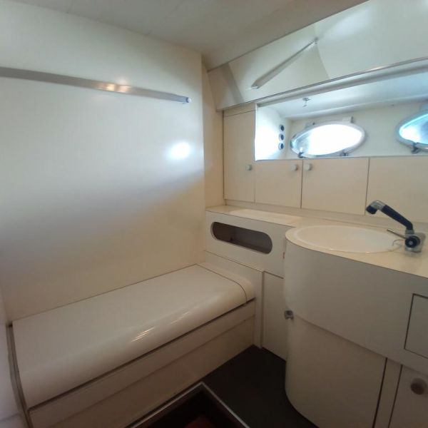 Ferretti Cherokee 50 open Motoryacht Offshoreboot  Boot  Liegeplatz übernahme möglich