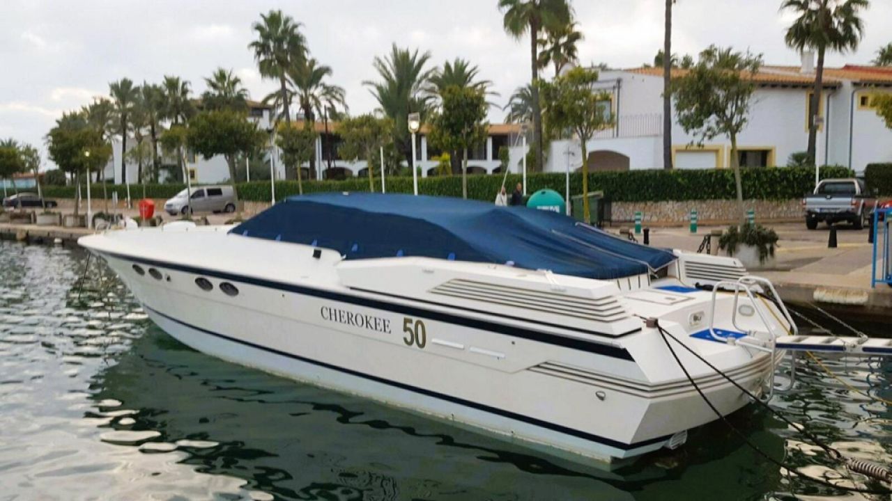 Ferretti Cherokee 50 open Motoryacht Offshoreboot  Boot  Liegeplatz übernahme möglich