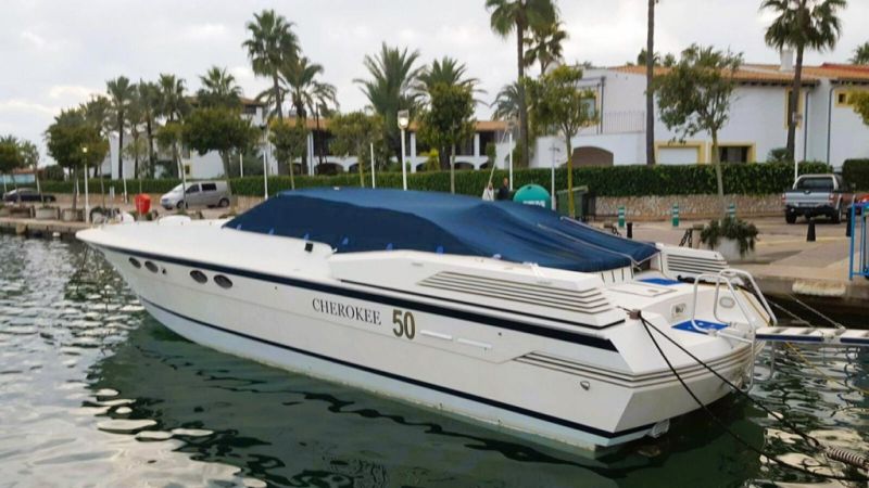 Ferretti Cherokee 50 open Motoryacht Offshoreboot  Boot  Liegeplatz übernahme möglich