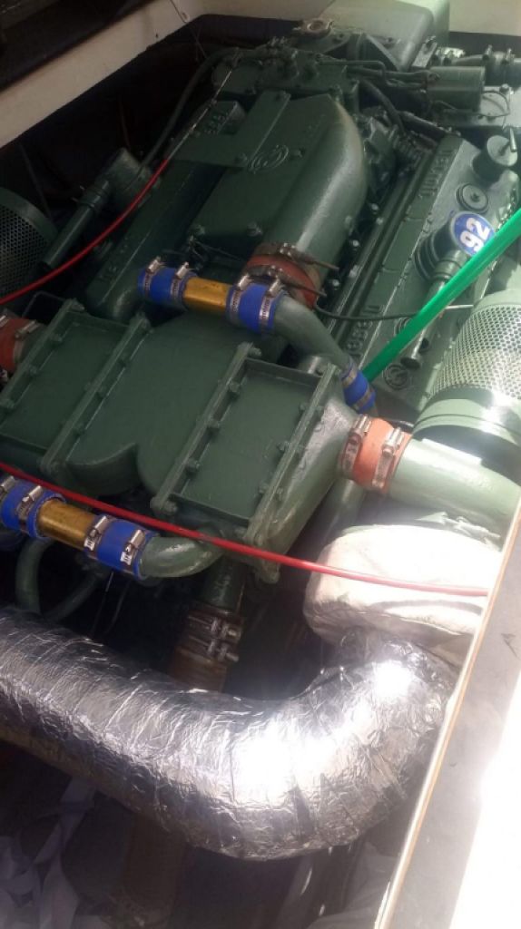 Ferretti Cherokee 50 open Motoryacht Offshoreboot  Boot  Liegeplatz übernahme möglich