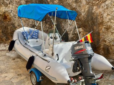 Festpreis. ZODIAC Sportboot top gepflegt 90 PS inkl. 600 KG Anhänger