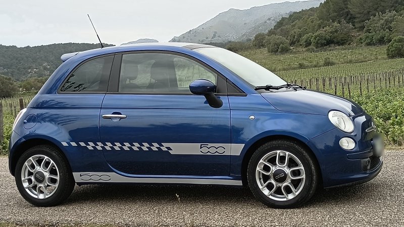 Fiat 500 Sonderedition Sport; Automatik, elektrisches Panorama Glasdach