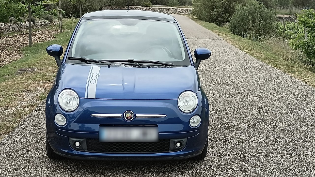 Fiat 500 Sonderedition Sport; Automatik, elektrisches Panorama Glasdach