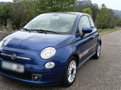 Fiat 500 Sonderedition Sport; Automatik, elektrisches Panorama Glasdach