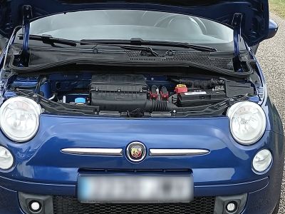 Fiat 500 Sonderedition Sport; Automatik, elektrisches Panorama Glasdach