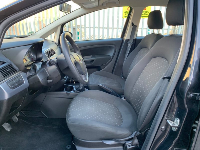 Fiat Grande Punto 1,4 TÜV Neu