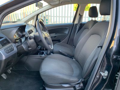 Fiat Grande Punto 1,4 TÜV Neu