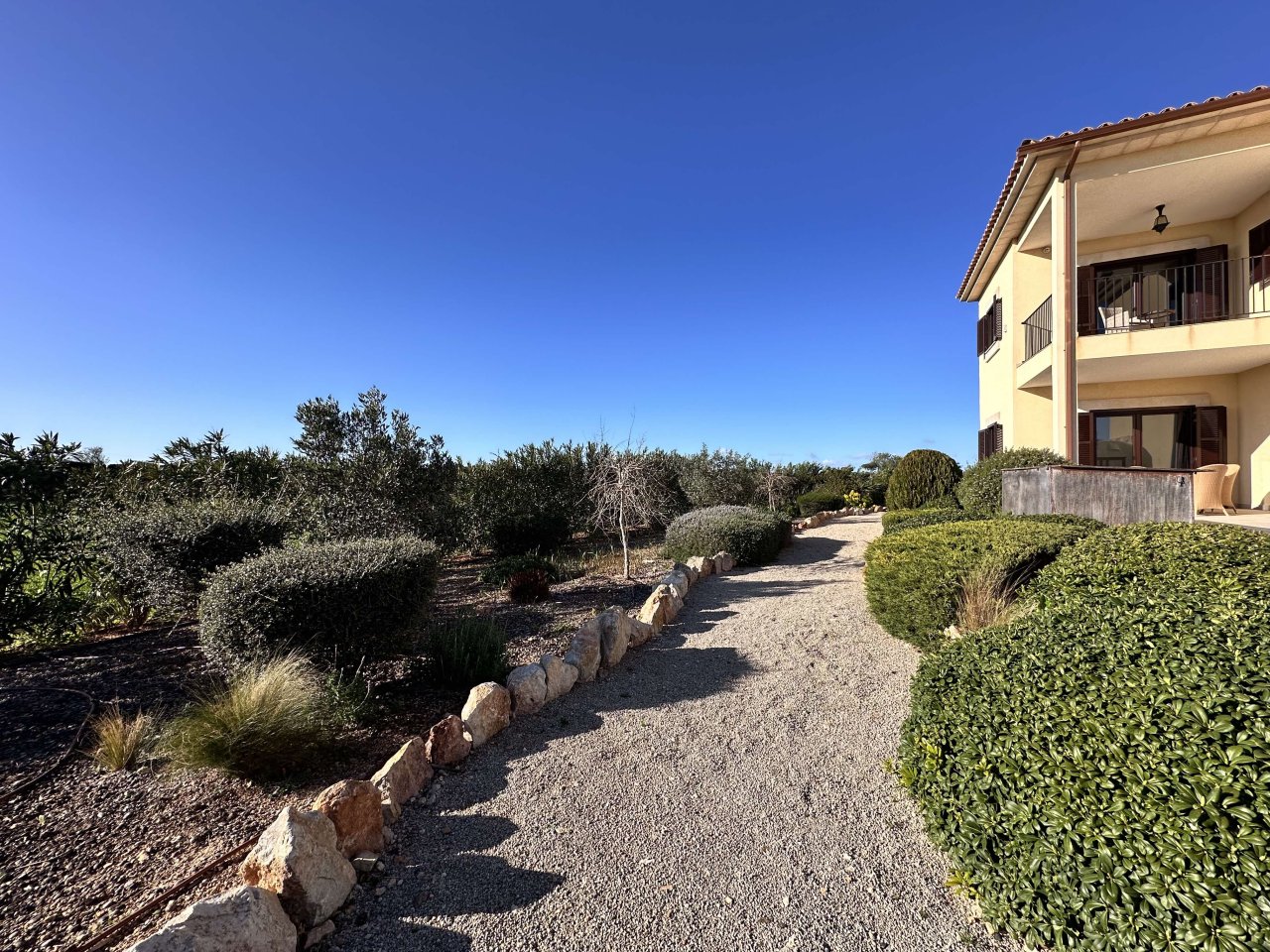 Finca in privilegierter Lage von Ses Salines  Meerblick, Ruhe und mediterrane Lebensqualität