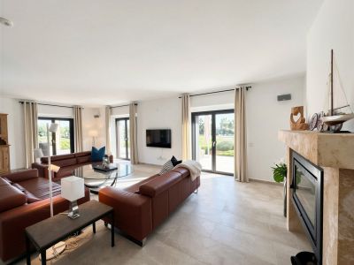 Finca in privilegierter Lage von Ses Salines  Meerblick, Ruhe und mediterrane Lebensqualität