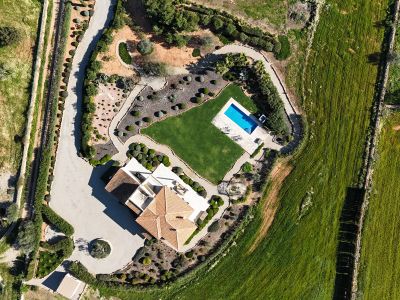 Finca in privilegierter Lage von Ses Salines  Meerblick, Ruhe und mediterrane Lebensqualität