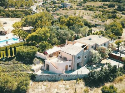 Finca mit Appartementanlage Son Masía, Manacor