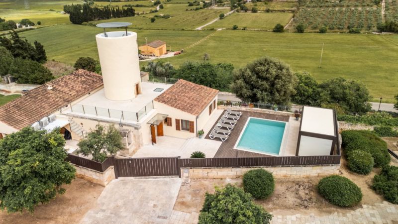 Finca mit Pool in Muro | 3 SZ | Mai Special & Sommer frei