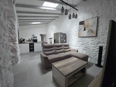 Finca mit renoviertem Steinhaus nahe INCA zu verkaufen