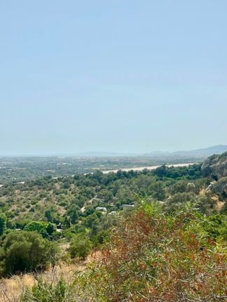 Finca mit viel Grund - nähe Palma !