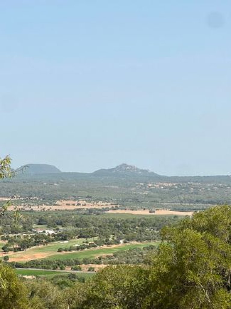 Finca mit viel Grund - nähe Palma !