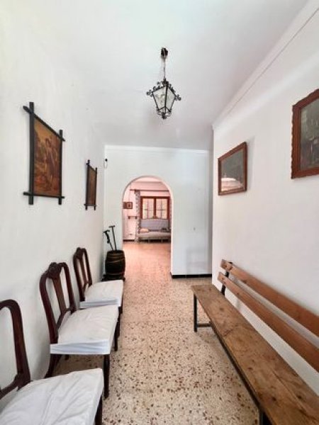 Finca mit viel Grund - nähe Palma !