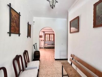 Finca mit viel Grund - nähe Palma !