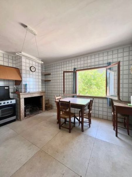 Finca mit viel Grund - nähe Palma !