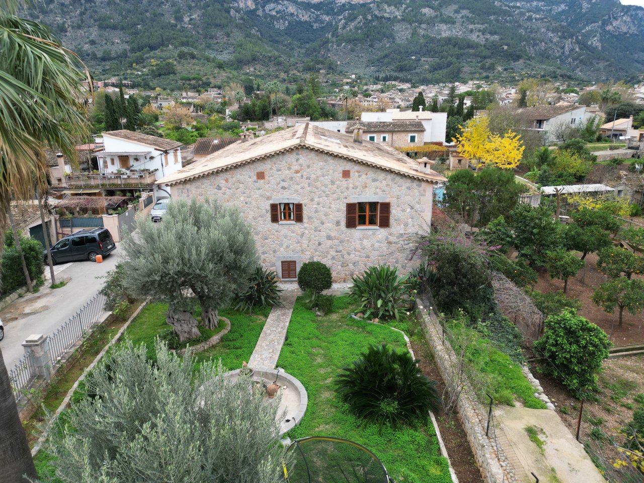 Finca rústica en el Valle de Sóller  Proyecto y licencia de obra en vigor