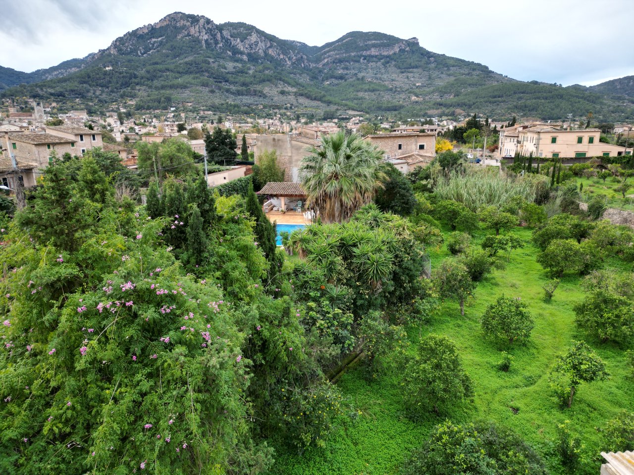 Finca rústica en el Valle de Sóller  Proyecto y licencia de obra en vigor
