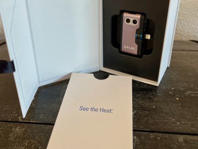 FLIR Wärmebildkamera – präzise Thermografie in kompakter Form