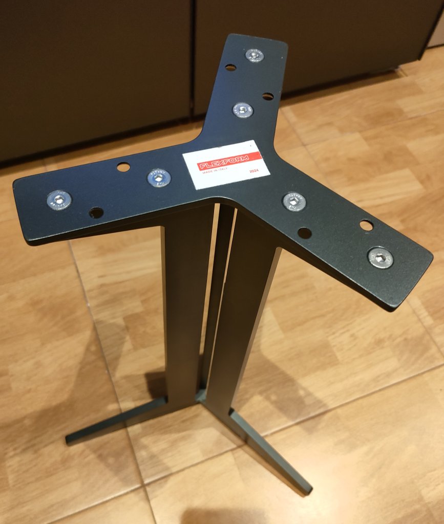 FLY coffee table von FLEXFORM aus Italien Top/Tischplatte aus Marmor MADE IN ITALY