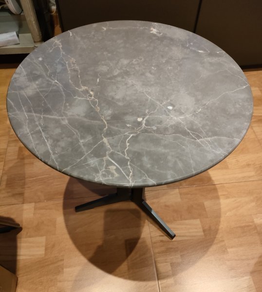 FLY coffee table von FLEXFORM aus Italien Top/Tischplatte aus Marmor MADE IN ITALY