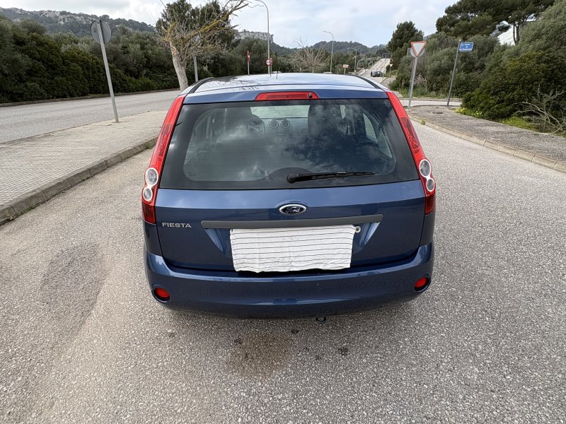 Ford-Fiesta 5 türig Bauj. 08/2006 Original 93000 km Spanische Zulassung