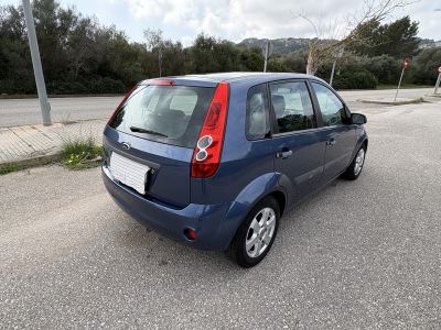 Ford-Fiesta 5 türig Bauj. 08/2006 Original 93000 km Spanische Zulassung