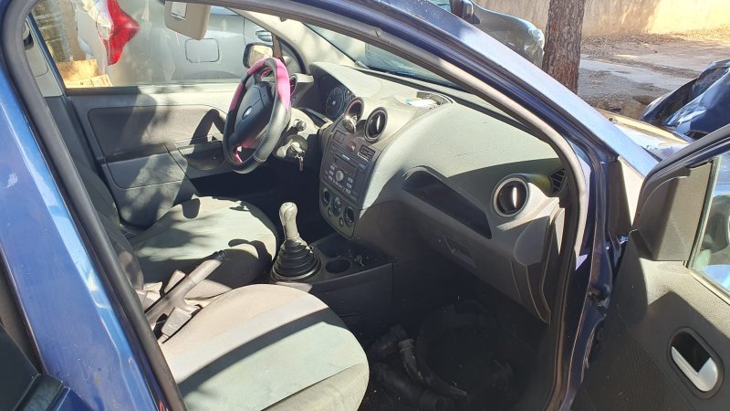 Ford Fiesta Turismo 1.4 TDI, ITV bis 10/26, momentan nicht fahrbereit (neuer Zahnriemen nötig)