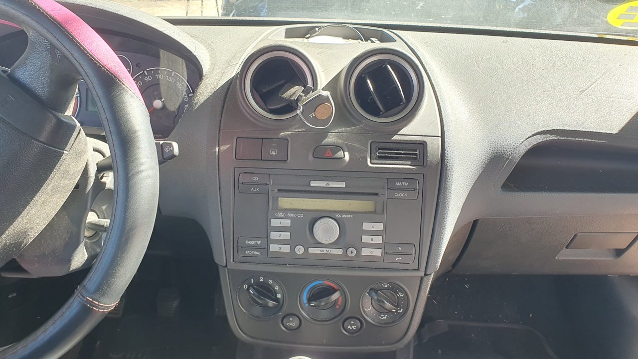 Ford Fiesta Turismo 1.4 TDI, ITV bis 10/26, momentan nicht fahrbereit (neuer Zahnriemen nötig)