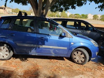 Ford Fiesta Turismo 1.4 TDI, ITV bis 10/26, momentan nicht fahrbereit (neuer Zahnriemen nötig)