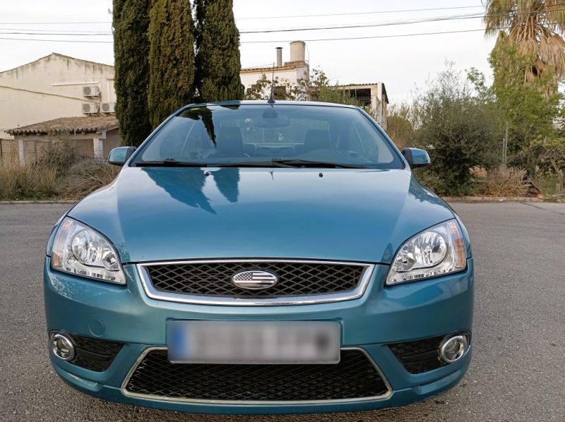 Ford Focus Cabrio 2,0 CC spanische Kennzeichen ITV Neu