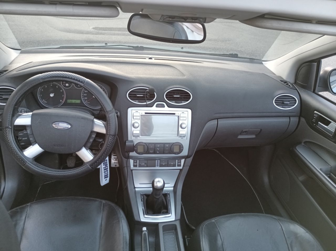 Ford Focus Cabrio 2,0 CC spanische Kennzeichen ITV Neu