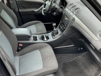 Ford Galaxy 2.0 TDCI mit 140 PS