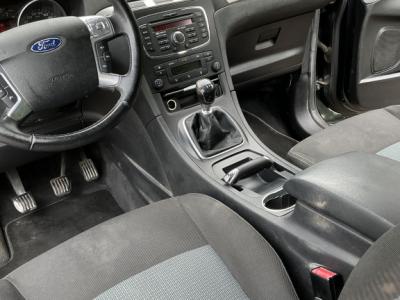 Ford Galaxy 2.0 TDCI mit 140 PS