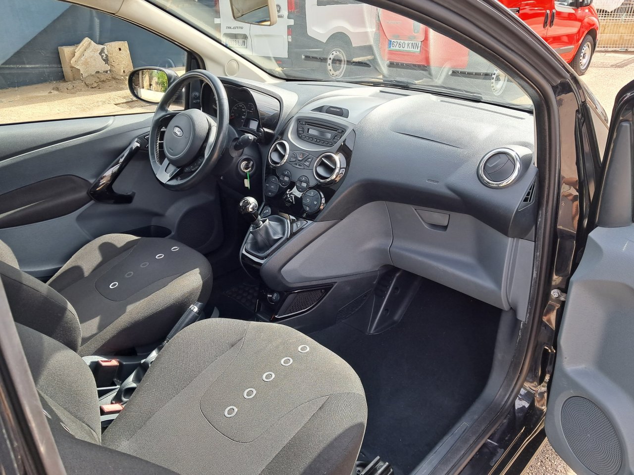 Ford Ka 1.25 69Cv Titanium 3P