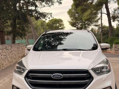 Ford Kuga Diesel (2017) Weiß  ITV 11/2027  Zahnriemen & Injektoren NEU  AHK in CR für VHB 10.900 €