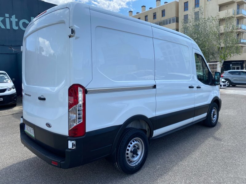 Ford Transit 350 Ambiente L2H2 2.0 TDCI 130Cv 4P