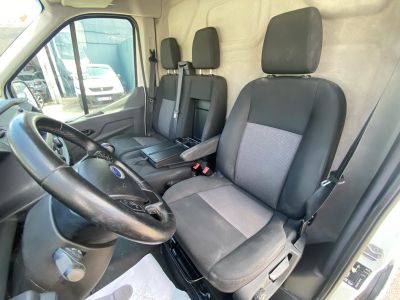 Ford Transit 350 Ambiente L2H2 2.0 TDCI 130Cv 4P