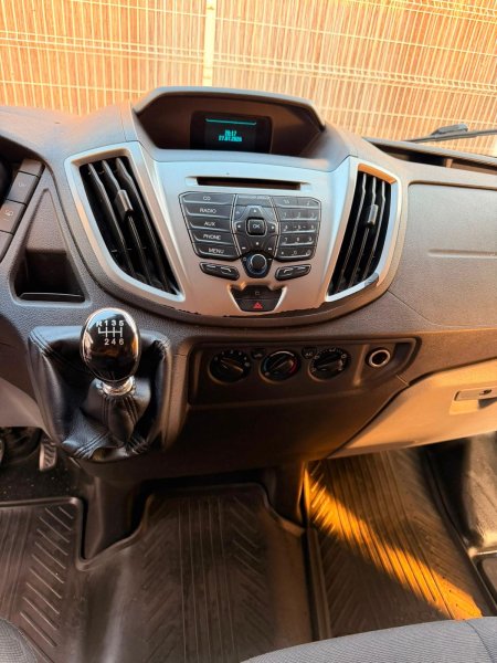 Ford Transit Camper 2.2 TDCI 150 PS  komplett homologiert  Solaranlage  TÜV bis 2027
