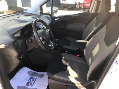 Ford Transit Courier Kombi 1.0 Ecoboost 5P