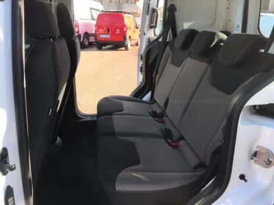 Ford Transit Courier Kombi 1.0 Ecoboost 5P