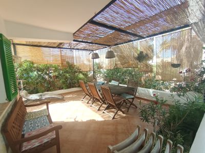 Available from Sept 27 / Season: Ground-floor apartment with terraces near the coast of Colonia St Jordi --AP 07 T